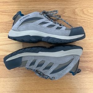 Columbia Women's Crestwood Hiking Shoe Size 6